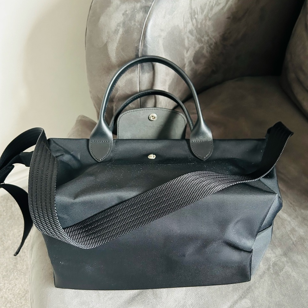 Authentic longchamp small energy bag - Picture 6 of 14